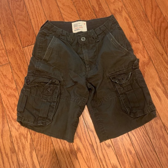 American Eagle Outfitters Other - American eagle cargo boy shorts